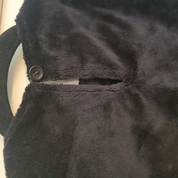 Pottery Barn Kids fuzzy top - Picture 6 of 6